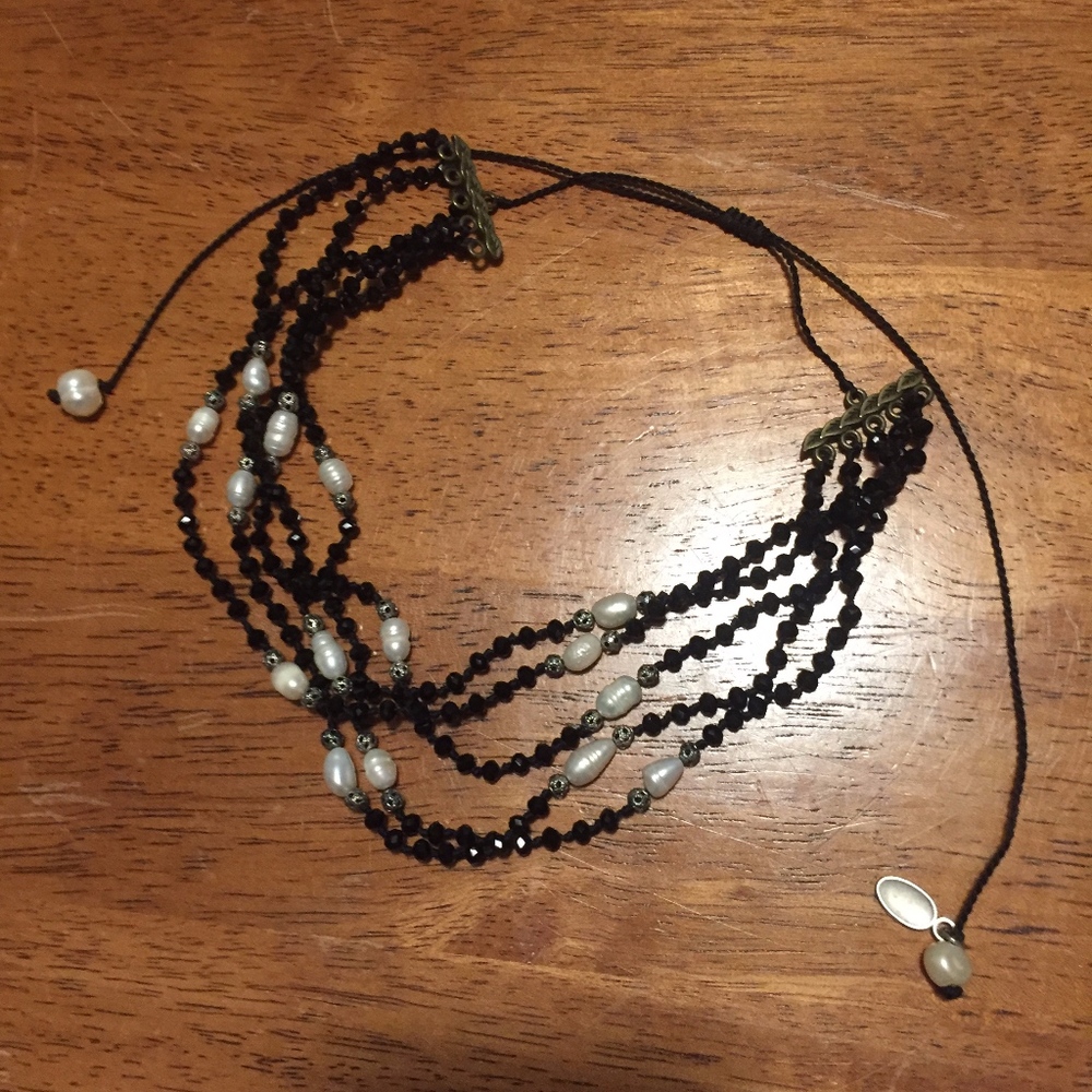 Fresh Water Pearl Black Gem Adjustable Chocker